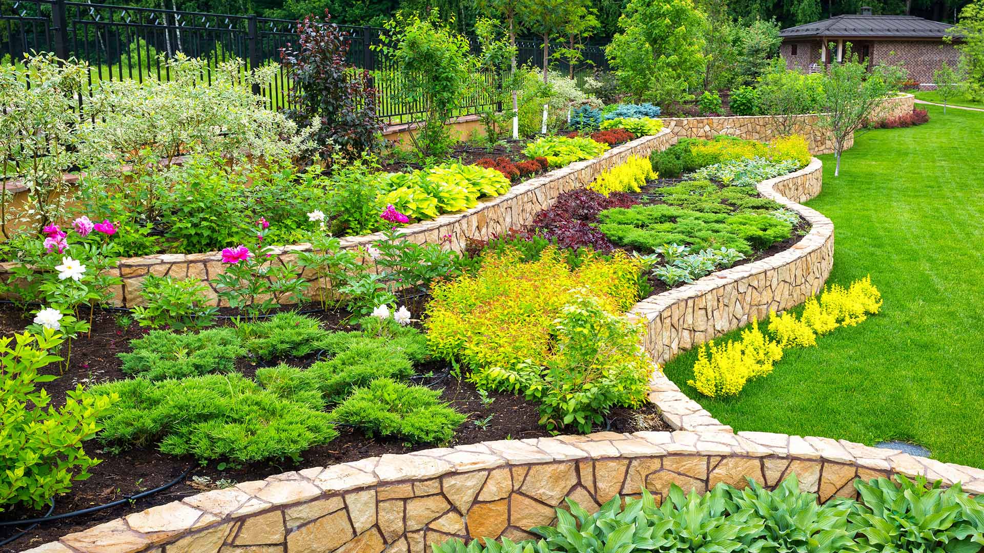 Looking for Hardscaping Services in the Windsor, CO Area?